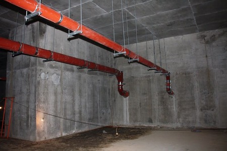 Монтаж внутренних инженерных систем водоснабжения и канализации для жилого 20-ти этажного дома